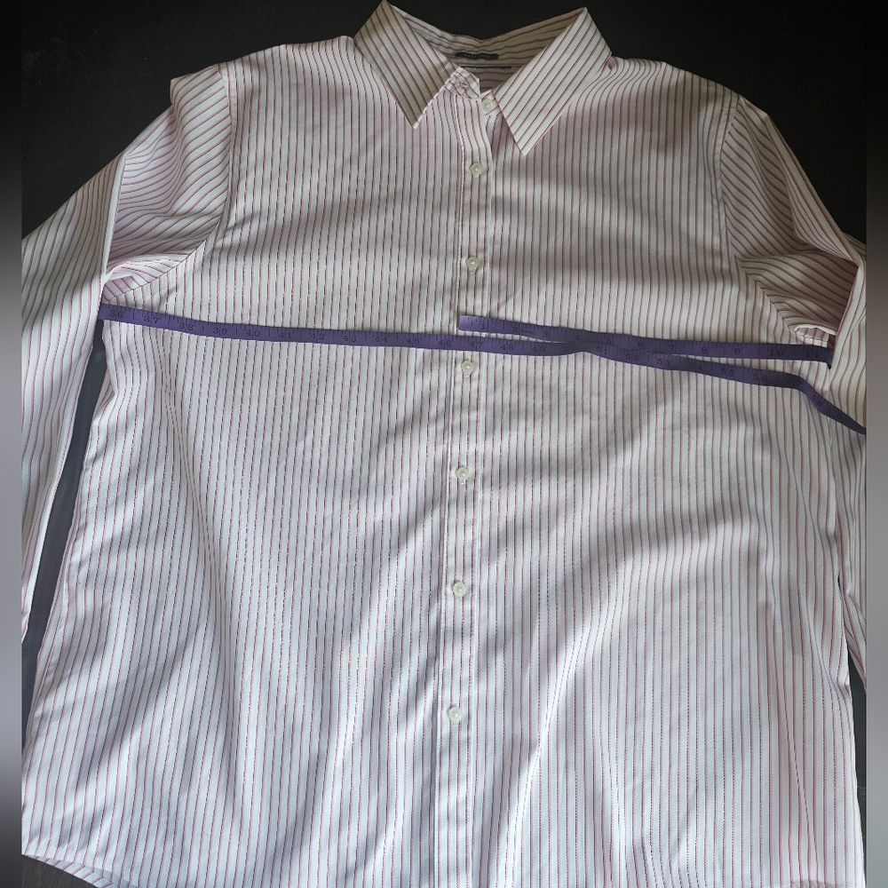 Women's Pink Stripe Button-Front Dress Shirt - Picture 6 of 16